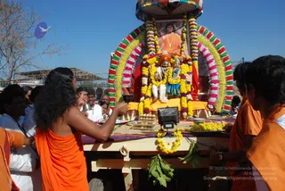 Procession - watermark_DSC_1041.JPG