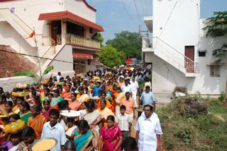 Procession - batch_DSC_0116.JPG