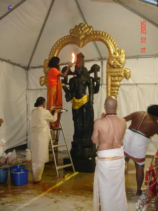 Venkateshwara Namam - LA ashram 014_watermarked.jpg