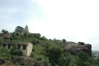Kailasa Paramparagatha Arunagiri Yogishwara Adi Arunachala Sarvajnapeetha Samrajyam