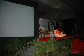 Satsang - DSC_5848_watermarked.jpg