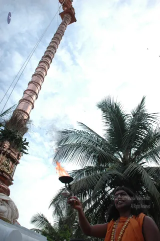 Flag-Hoisting-By-Swamiji - DSC_0484.JPG