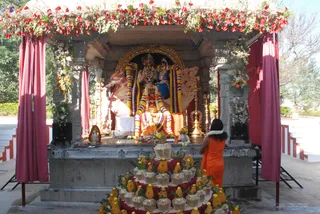 Procession - DSC_0749_watermarked.jpg