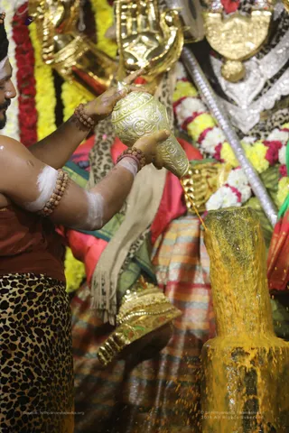 Swayambhulingaabhishekam - 7T7A9276.jpg