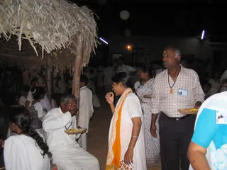 Dinner - ShivRathri_2005_ashram (154)_watermark.jpg