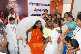 Public Darshan - DSC_0370_watermarked.jpg