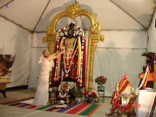 Puja - LA ashram 029_watermarked.jpg