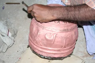 Swamiji-Supervising-The-Metal-Carving-Work - IMG_1979.JPG