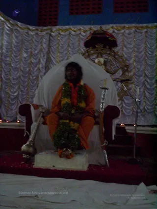 Swamiji Returns From Usa - 100_4730_watermark.jpg