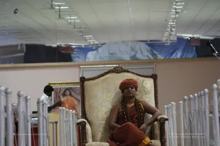 Ia Session Swamiji Maneesha Participants - IMG_6713.JPG