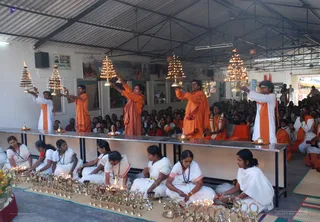 Procession - DSC_0664_watermarked.jpg