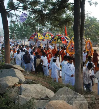 Visit-To-Temple - watermark_DSC_0061.JPG
