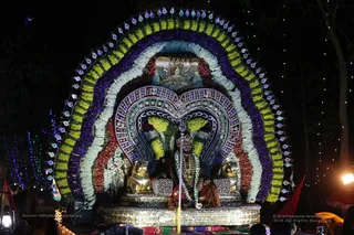 Procession - G28A7923.jpg
