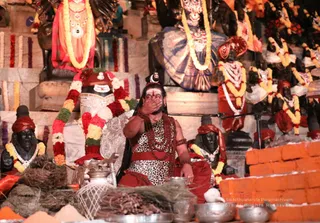 Mahasadashivoham-Aushadha-Process - 7T7A6690.jpg