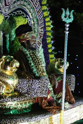 Procession - G28A7956.jpg