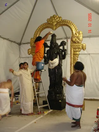 Venkateshwara Abhishekam - LA ashram 035_watermarked.jpg