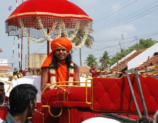 Procession - batch_DSC_0002.JPG