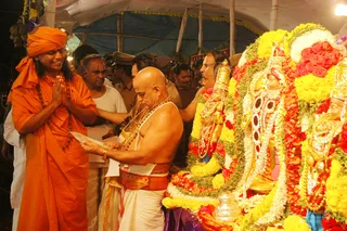Procession - DSC_3397.jpg