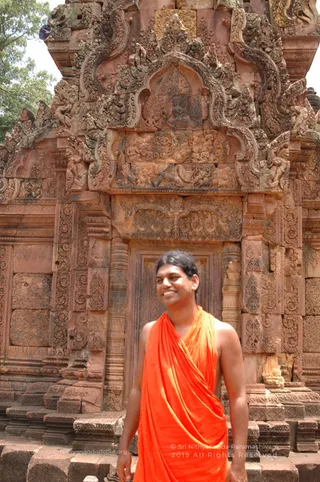 At Angkor Wat - DSC_0402.jpg