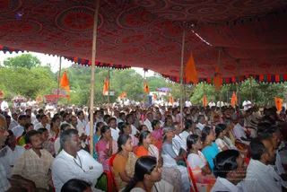 Swamiji-Addressing - batch_DSC_0385.JPG