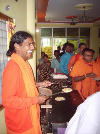 Dosa Making Swami - 09--PICT0043_watermarked.JPG