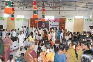 Public Darshan - DSC_0253_watermarked.jpg