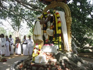 Milk Offering - ShivRathri_2005_ashram (50)_watermark.jpg