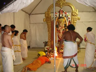 Venkateshwara Alankar - LA ashram 027_watermarked.jpg