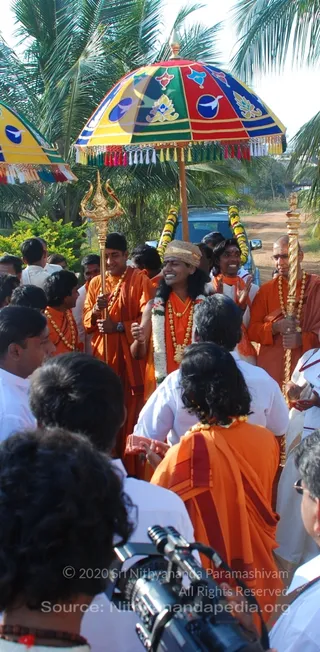 Welcoming-Swamiji - watermark_DSC_0598.JPG
