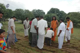 Blessings-To-Devotees - DSC_2702.jpg