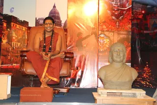 Swamiji Statue Sculpture - IMG_9971_batch_batch.jpg