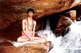 Kailasa Paramparagatha Arunagiri Yogishwara Adi Arunachala Sarvajnapeetha Samrajyam