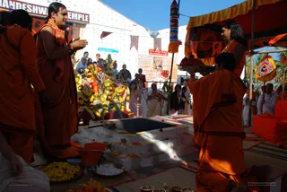 Procession - DSC_0887_watermarked.jpg