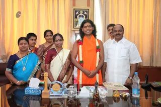 Welcoming-Swamiji - IMG_0969.JPG