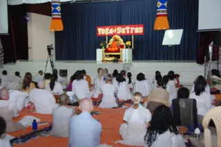 Yoga-Sutras-And-Evening-Lep-Session-With-Swamiji - DSC_2819.JPG