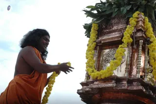 Flag-Hoisting-By-Swamiji - DSC_0644.JPG