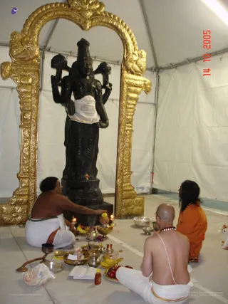 Venkateshwara Abhishekam - LA ashram 016_watermarked.jpg