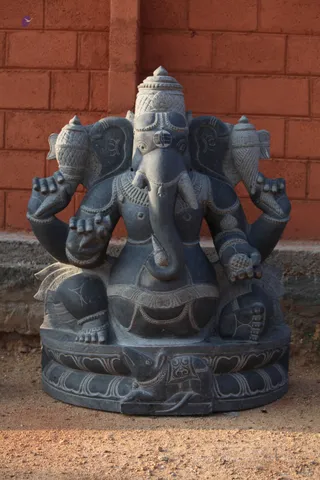 Nithyananda-Sacredarts-Stone-Deity - batch_IMG_0033.JPG