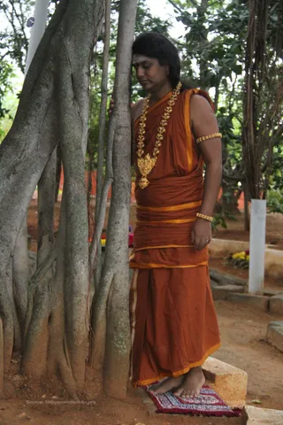 Temple Swamiji - IMG_2542.JPG
