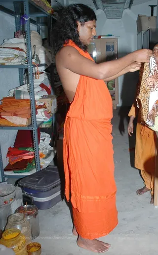 Swami On Rounds - DSC_1981_watermark.JPG