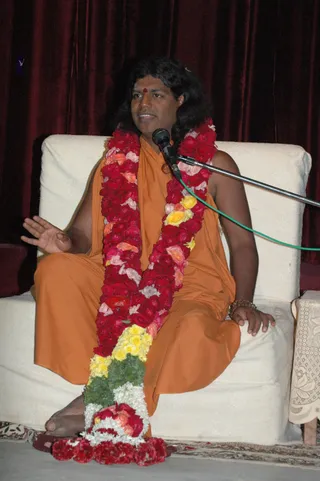 Meeting-With-Devotees - DSC_5772.JPG