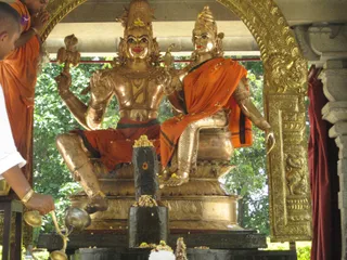 Abishekam-To-Nithyanandeshwara-Paramashiva - batch_IMG_1995.JPG
