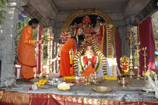 Welcoming-Swamiji-And-Procession - watermark_DSC_0205.JPG