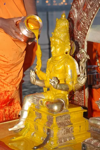 Abhishekam - DSC_5372_watermarked.jpg