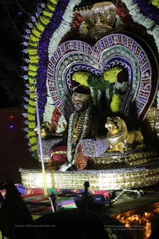 Procession - IMGL2592.jpg