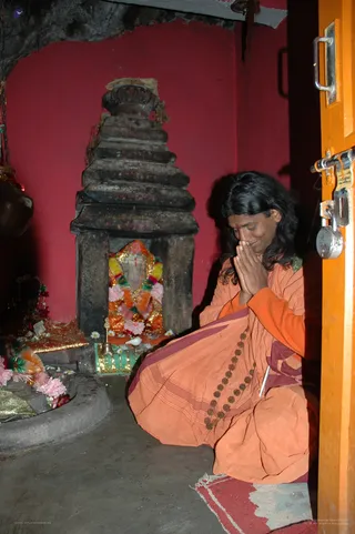 Vyasa Cave - DSC_0101_watermarked.jpg