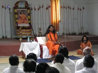 Swamiji-Having-Meeting-With-Tamilnadu-Organisers - batch_IMG_1699.jpg