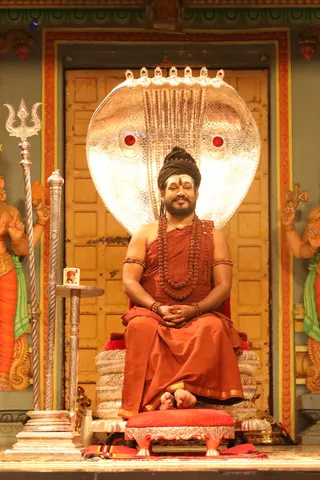 Superhumanyogawebinar - 7T7A0702.jpg