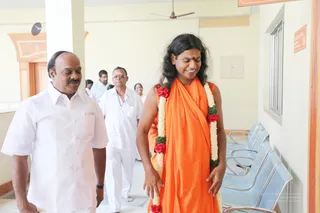 Welcoming-Swamiji - IMG_0963.JPG