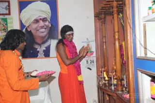 Visit-To-Devotees-Shop - IMG_7115.jpg